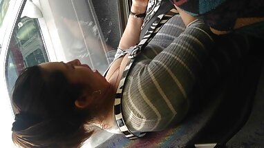 Roscia trẻ busty phim sec han guoc kính